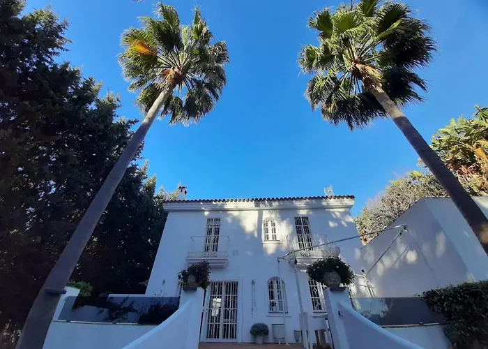 Villa Aqua Private Six Bedrooms With Large Pool